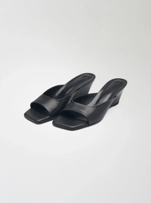 Cami wedge heel (Black)