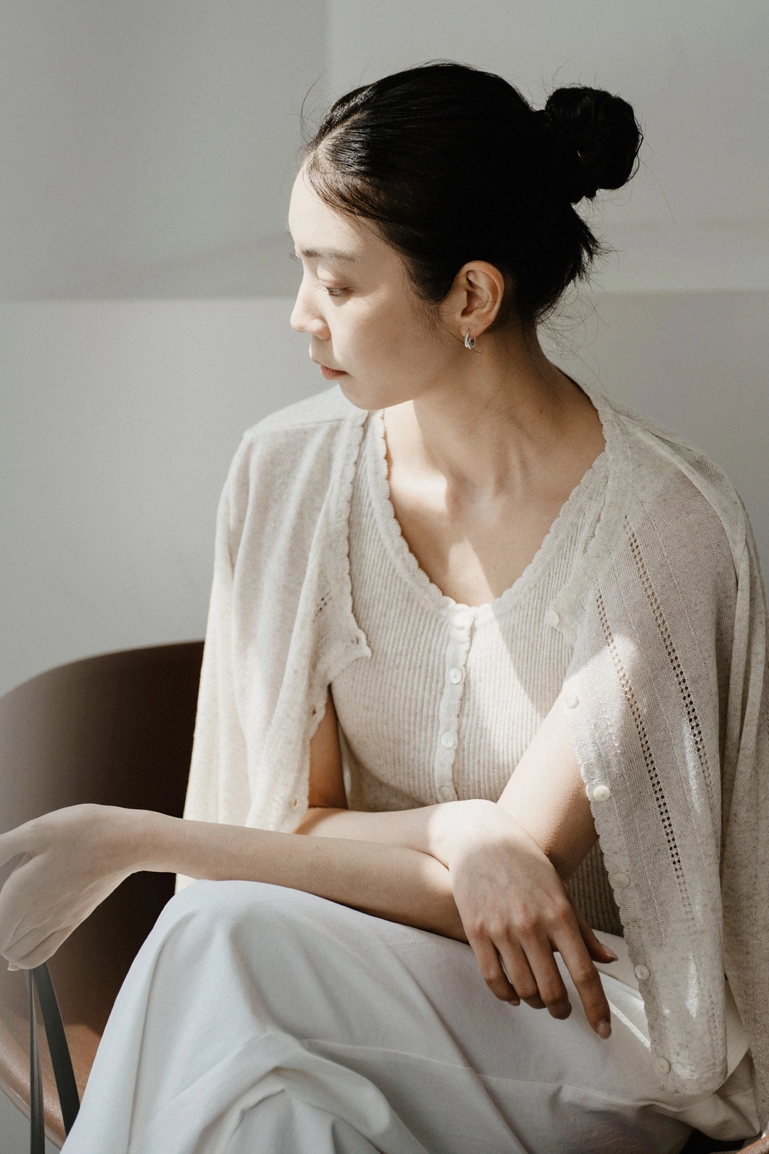 스앨더 20295_Linen-blend sheer knit cardigan  TW 상품 이미지 1