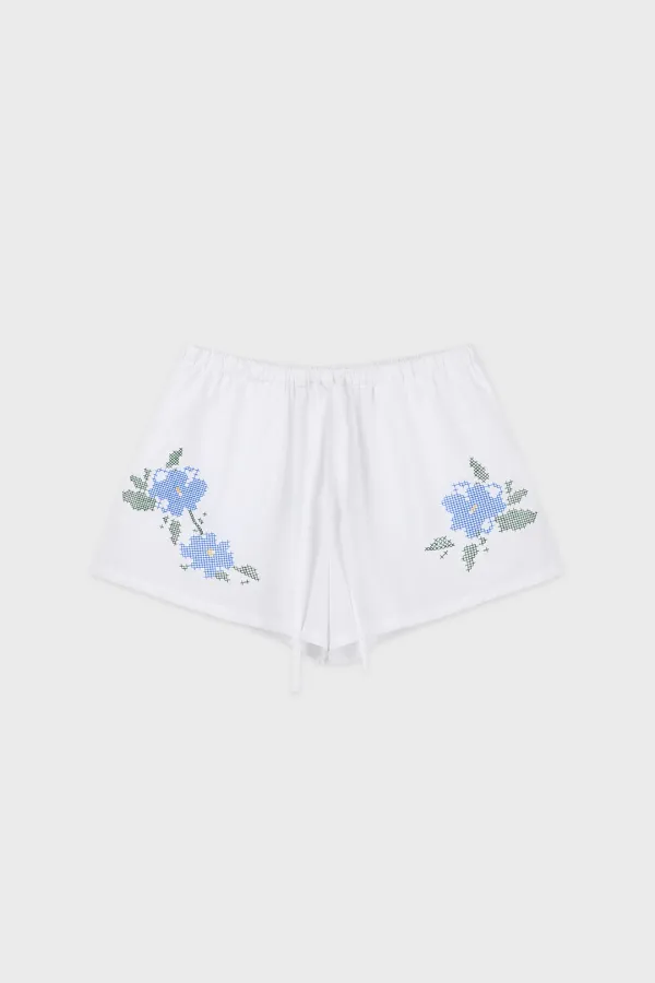 Floral Embroidered Short Pants (White)