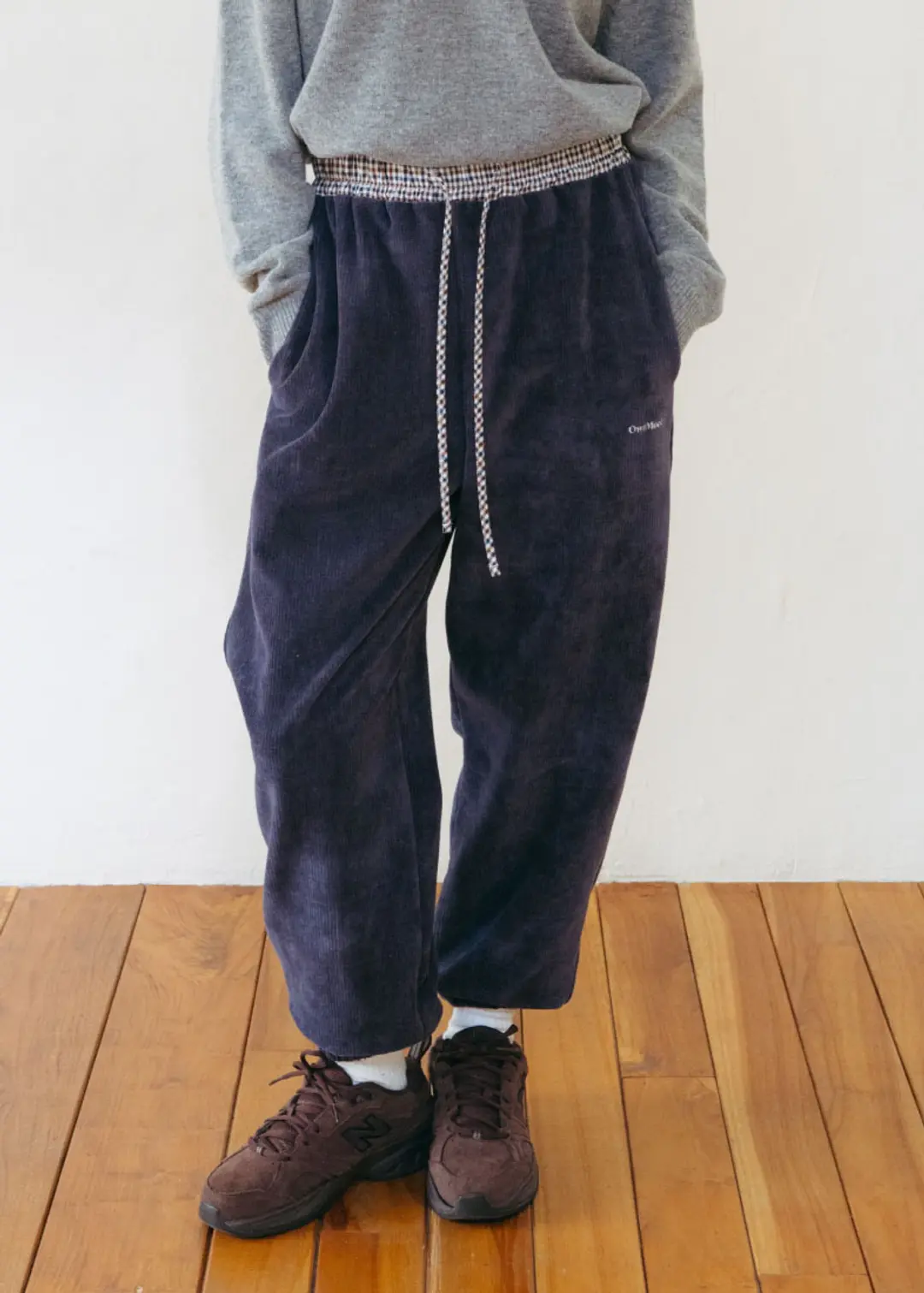 온무드 [3RD] CHECK POINT JOGGER PANTS - NAVY 상품 이미지 2
