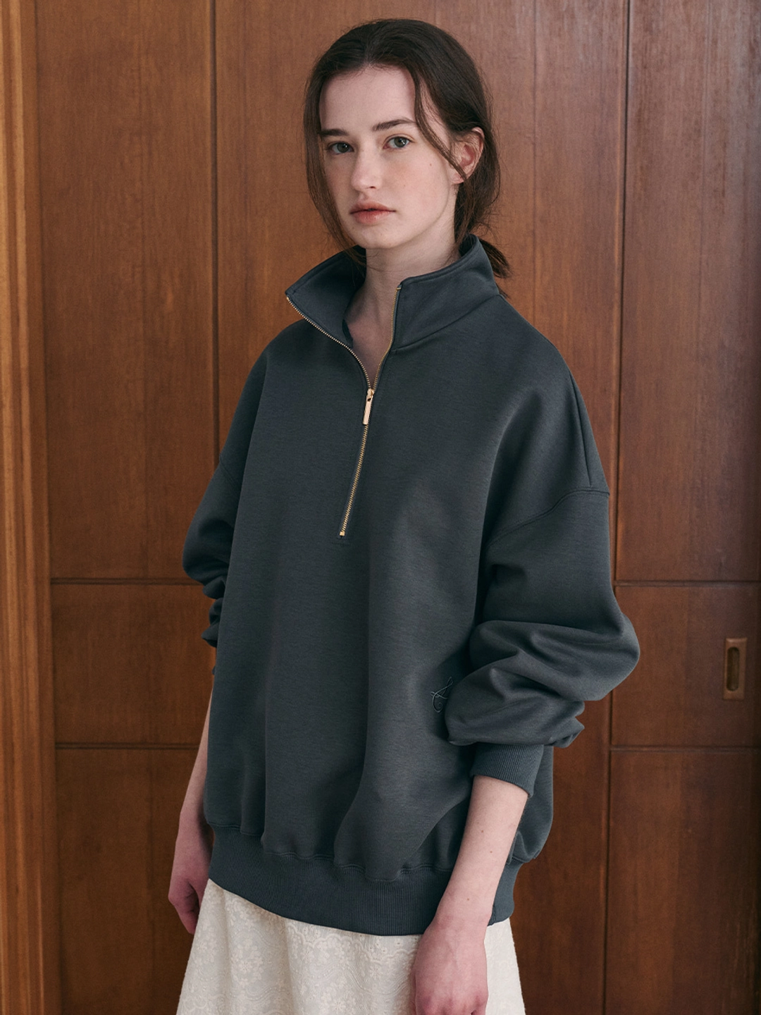 르니나 BELLY highneck half zip-up sweatshirt_charcoal 상품 이미지 3