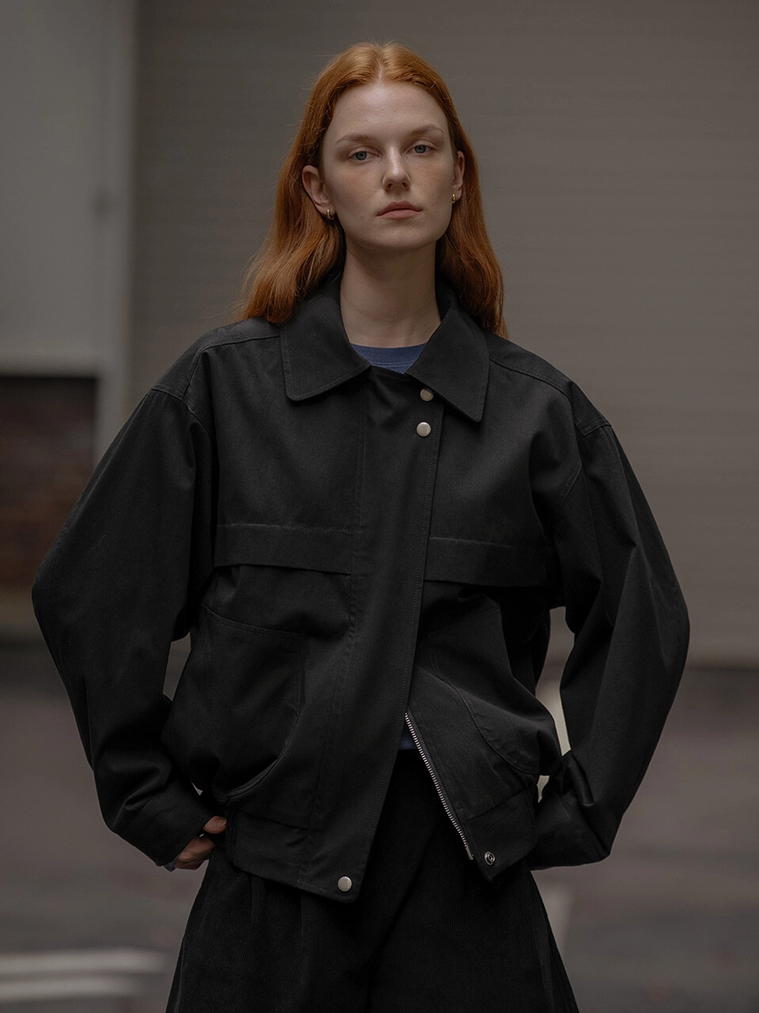노운베러 Pocket cotton blouson jumper [KNFW03JP02]_Black 상품 이미지 2