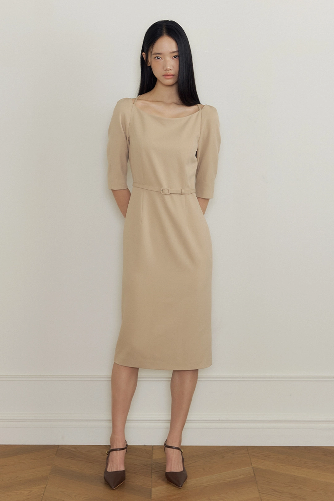 루시르주 Thalia Belted Boatneck Dress (beige) 상품 이미지 2