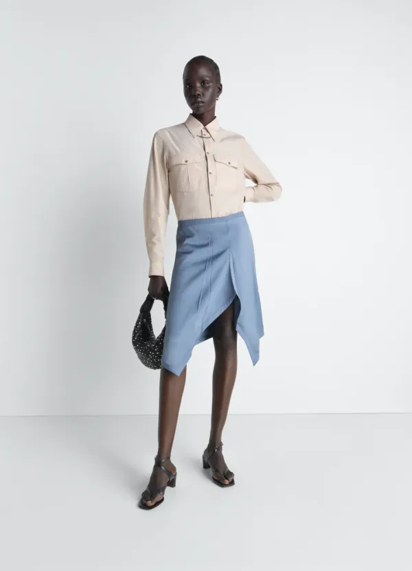 CHEST-POCKET FITTED SHIRT IN CREPE COTTON