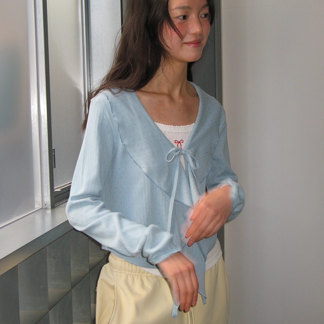 론론 PENDANT SAILOR FRILL EYELET CARDIGAN SOFT BLUE 상품 이미지 2