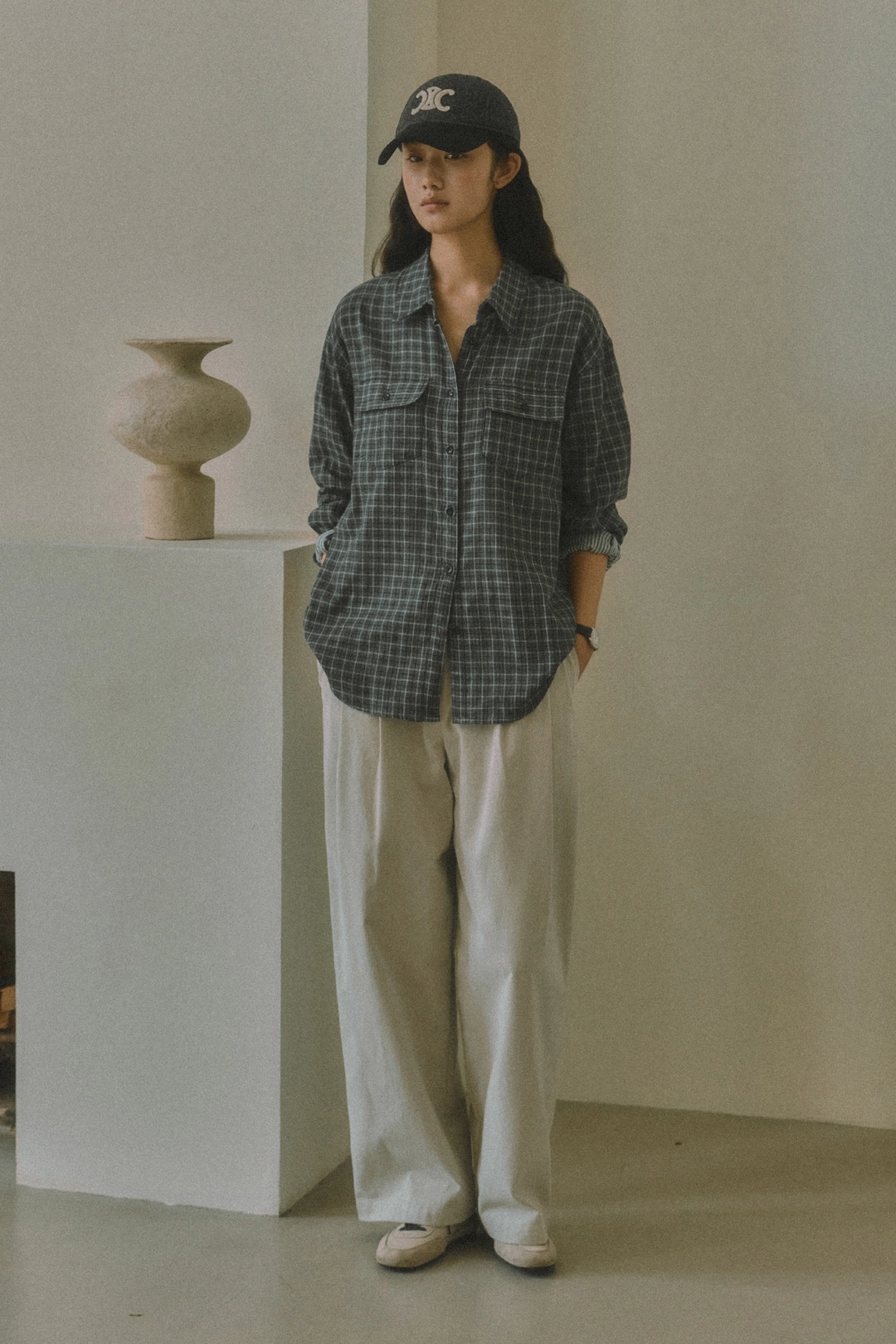 세이지먼트 LEAF PINTUCK COTTON PANTS_LIGHT GRAY 상품 이미지 2