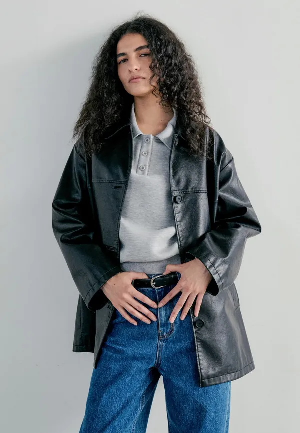 CRACK LEATHER HALF JACKET - BLACK