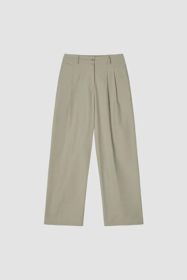 4th) Nova Khaki Beige Chino Pants