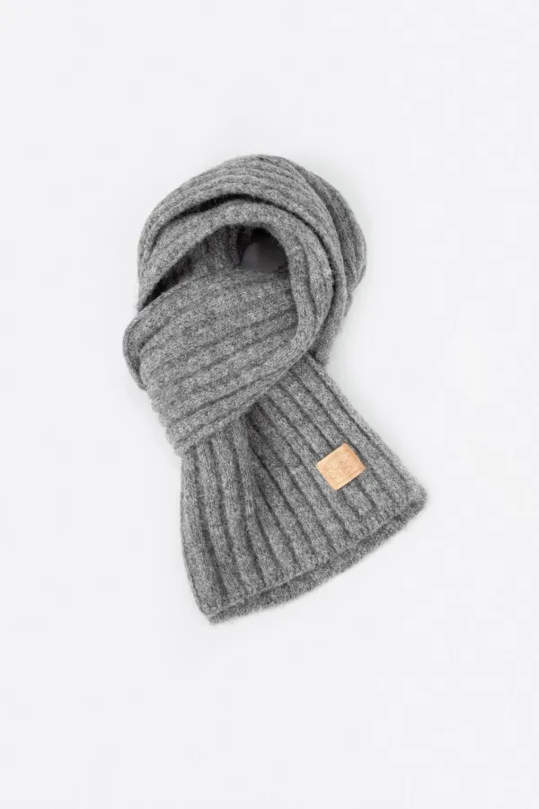 Hairy Cozy Muffler (Grey)