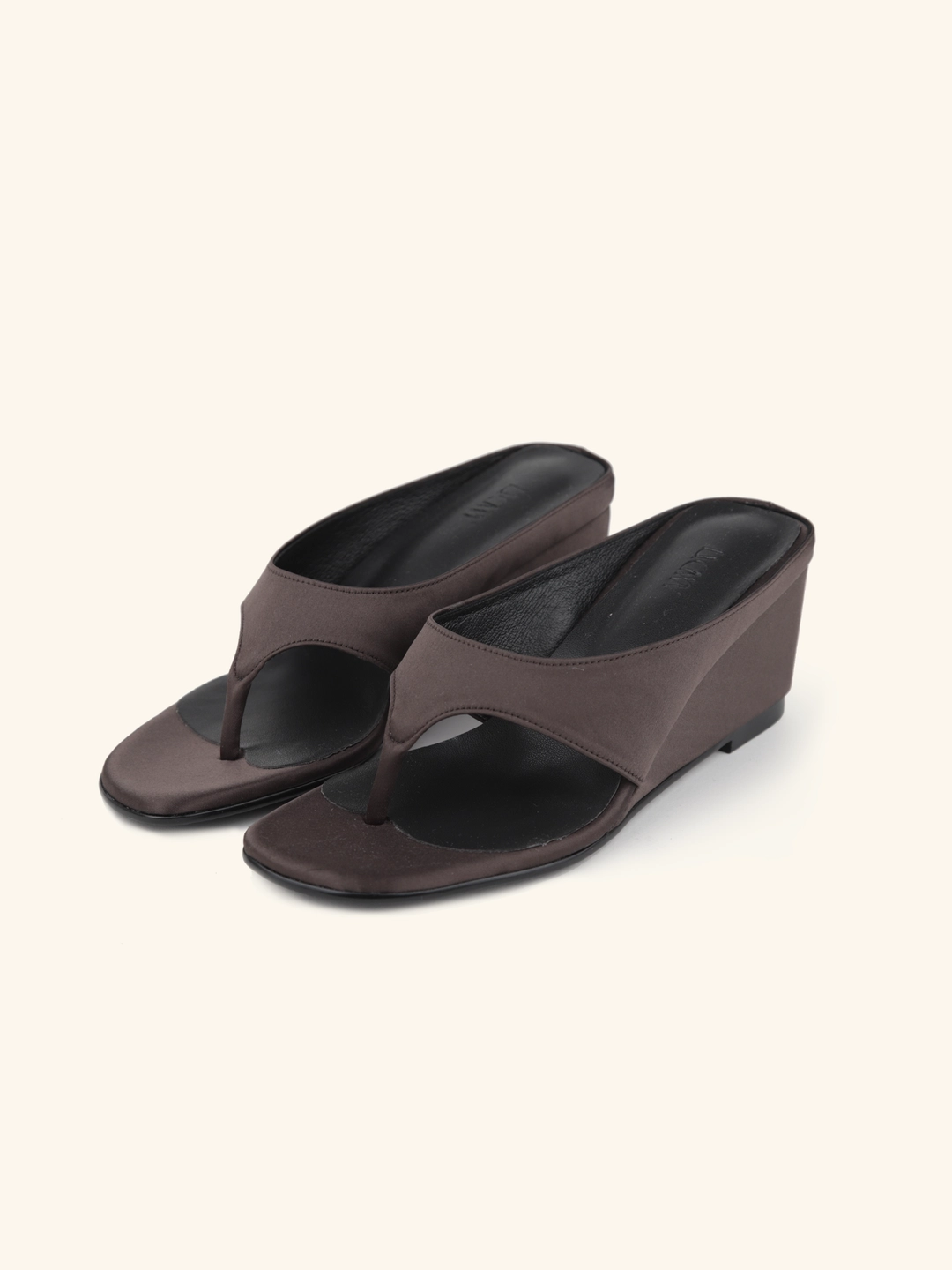 러브듀이 COIA wedge mule / 브라운샤틴 상품 이미지 3