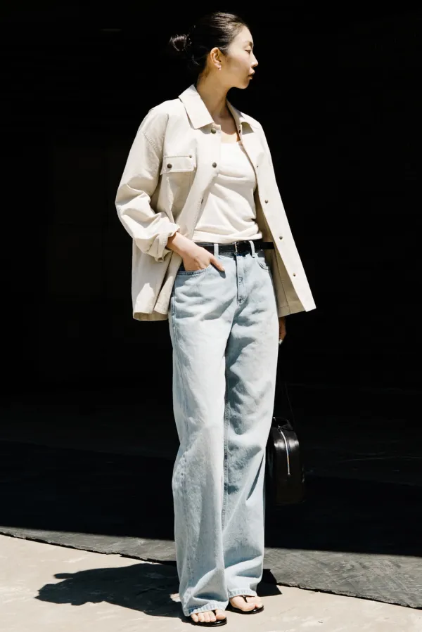 28486_Tone-on-tone straight-fit jeans