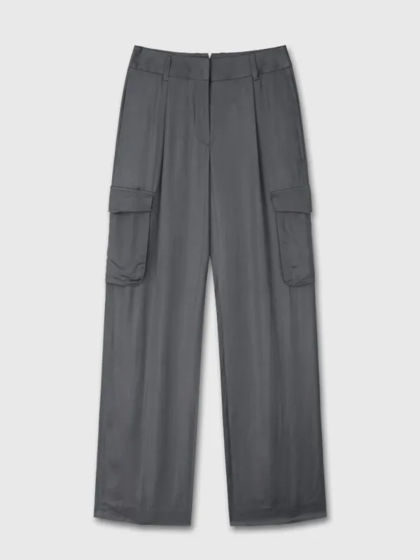 LOOSE-FIT SATIN CARGO PANTS_ CARBON GREY