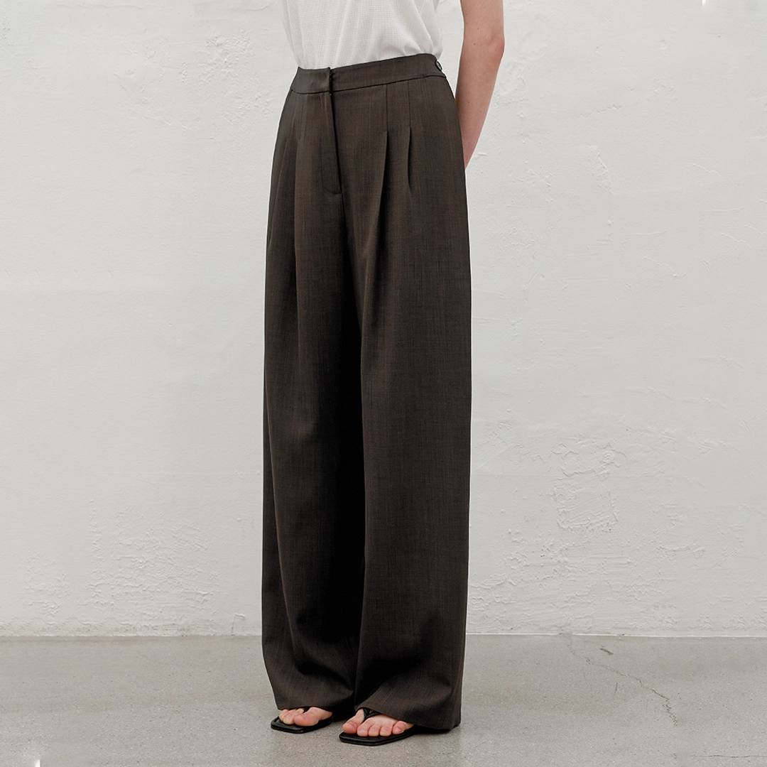 아뜰리에 나인 (PT-5647)MOTH SIDE TUCK WIDE PANTS 상품 이미지 1