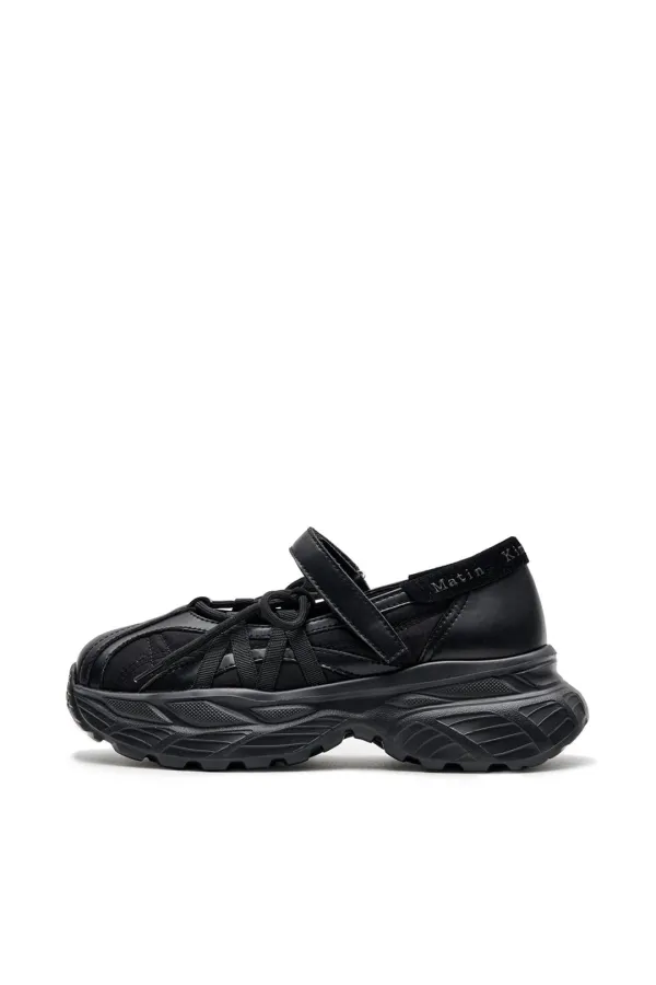 LACE UP CHUNKY BALLET SNEAKERS IN BLACK