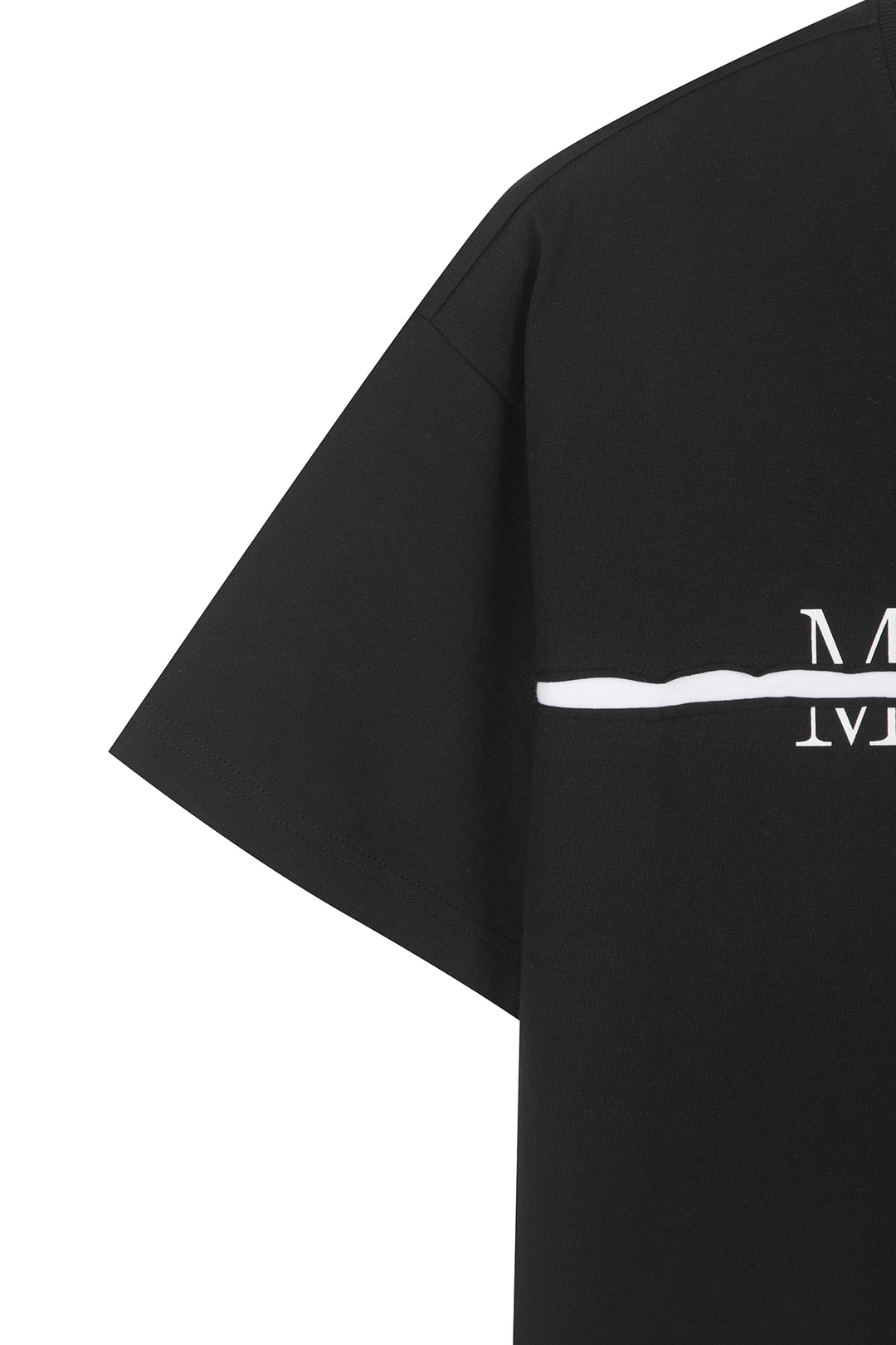 마뗑킴 MATIN KIM LOGO CUTTED LAYERED TOP IN BLACK 상품 이미지 3