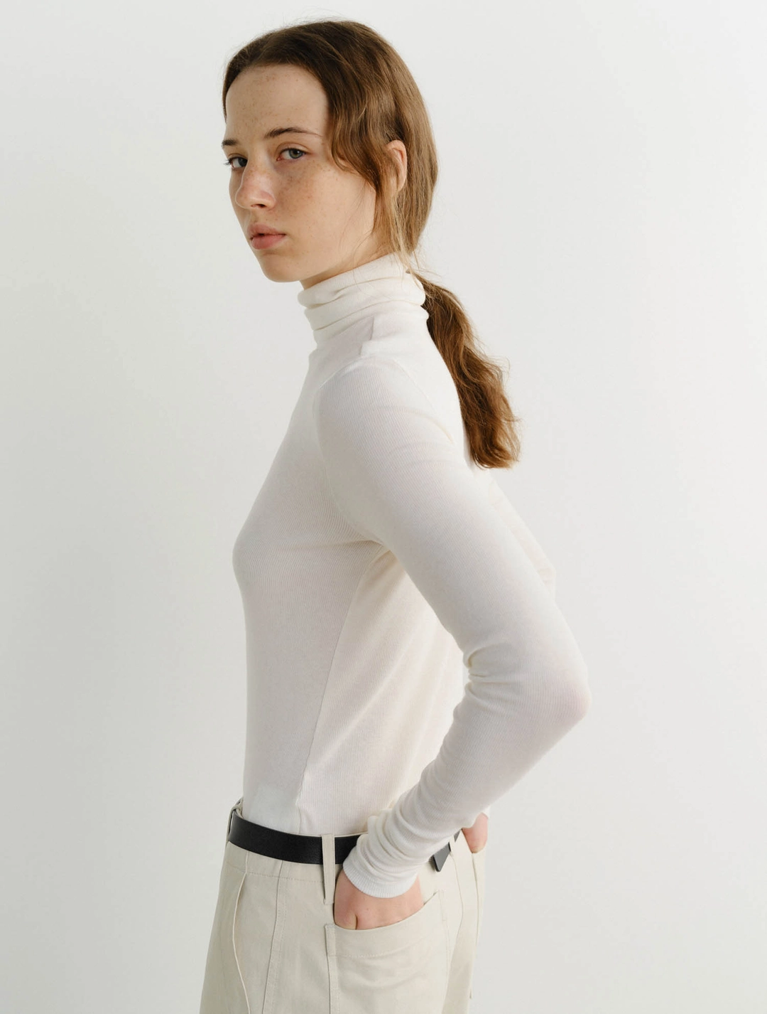 이아 Wool Turtleneck Top (Ivory) 상품 이미지 3