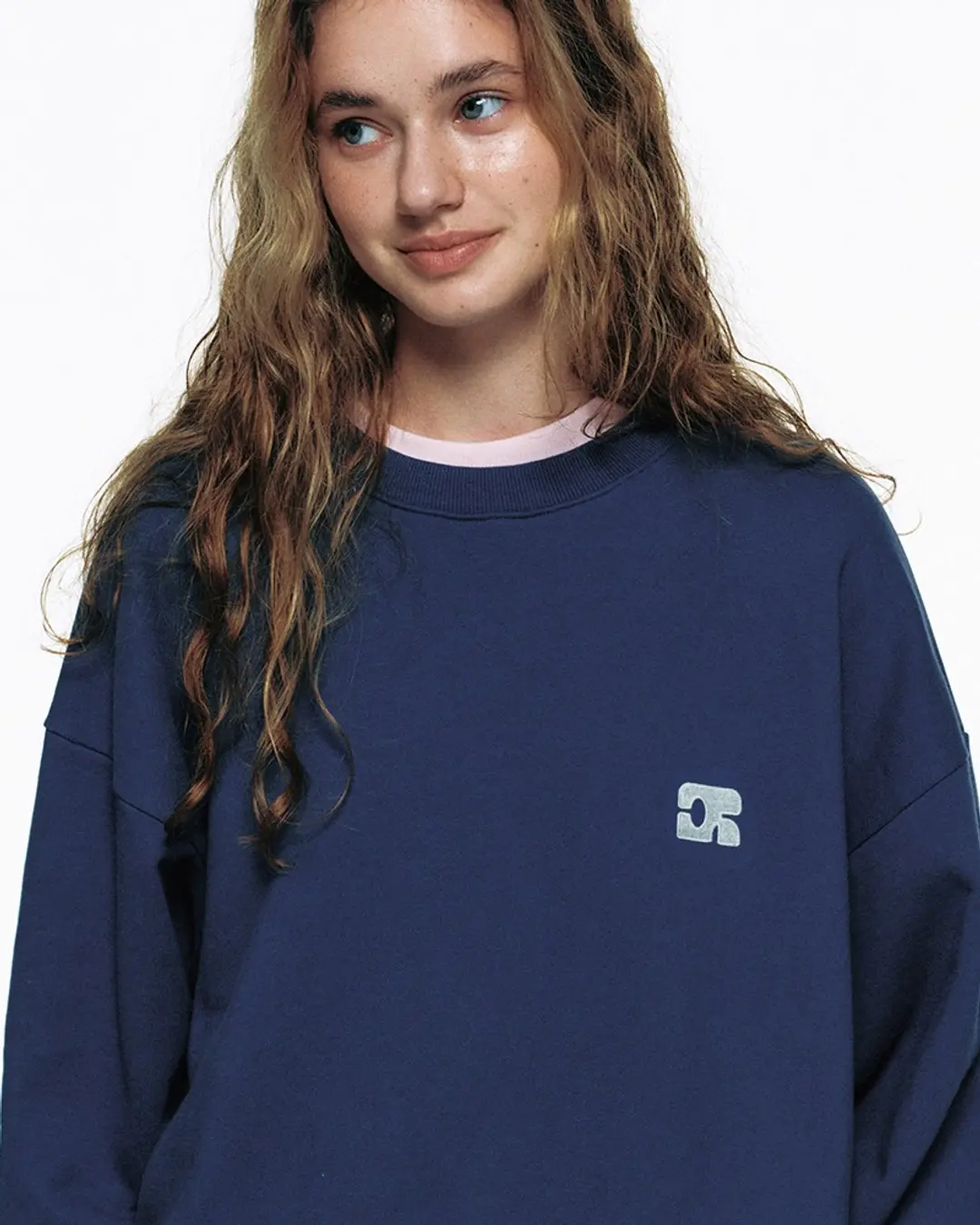 센토르 CENTAUR EMBLEM SWEATSHIRT_NAVY 상품 이미지 1