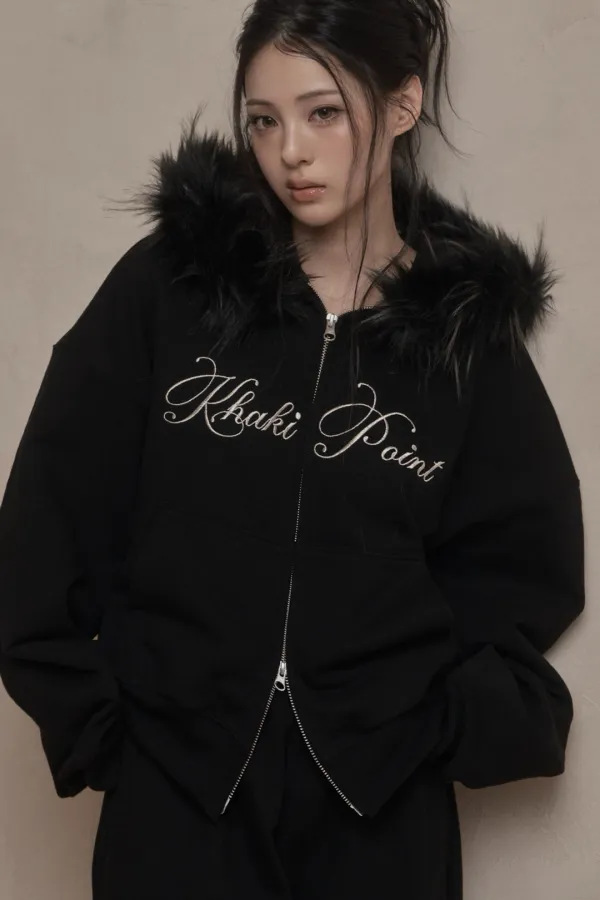 Lettering Fur Hood Zip-up (black)