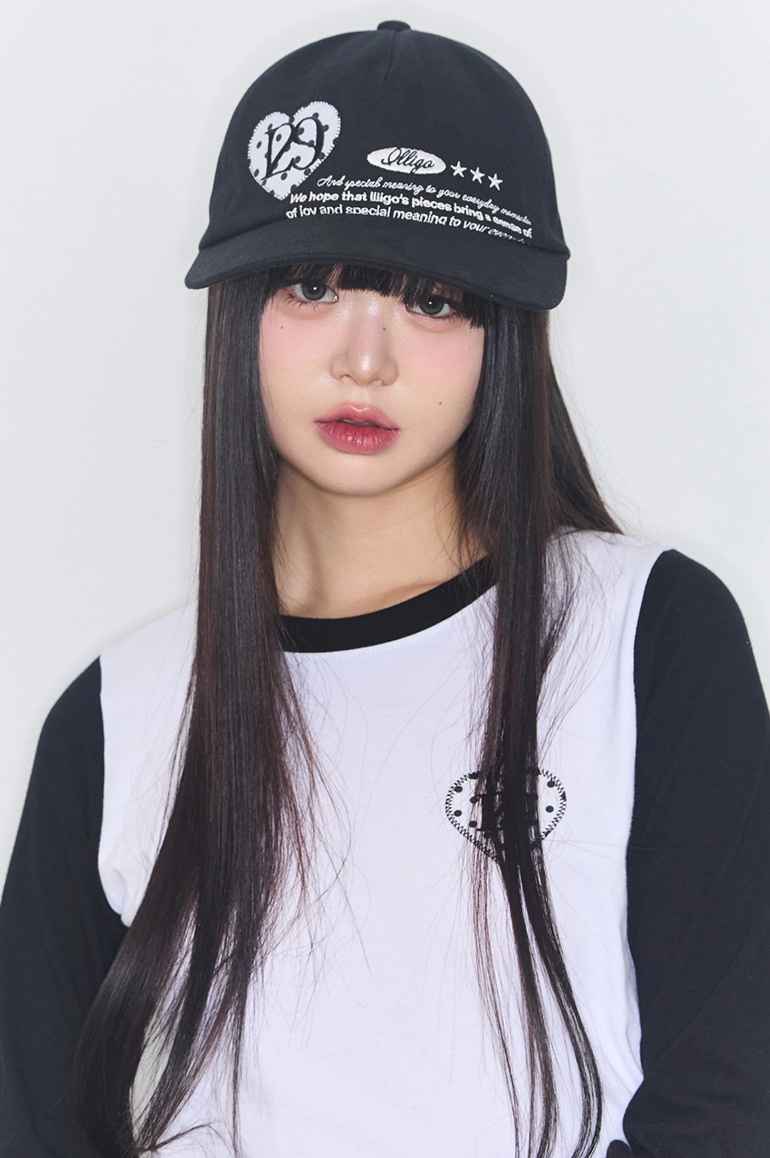 일리고 하트 레터 볼 캡 블랙 상품 이미지 3