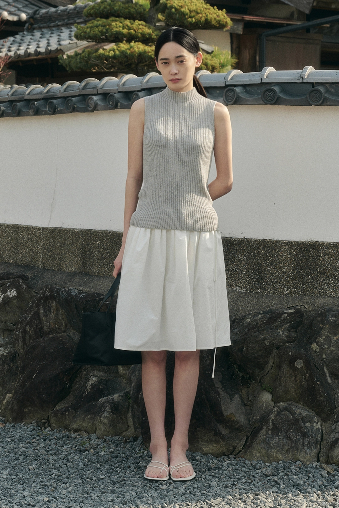 세이지먼트 BERIA SHIRRING FLARED MIDI SKIRT_IVORY 상품 이미지 2