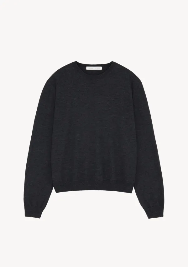 Merino Classic R-Neck Knit in Charcoal