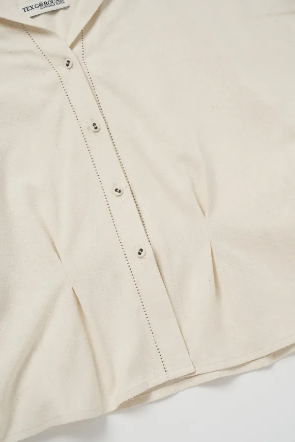 Via Nori simple blouse (Ivory)