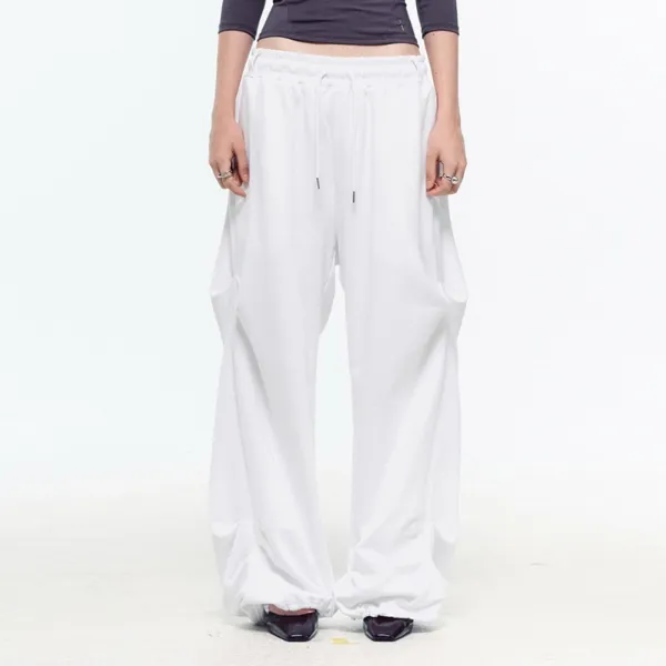 SLOUCHY SWEATPANTS (WHITE)