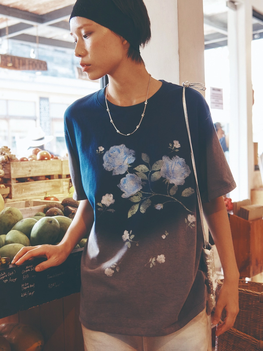 센토르 VINTAGE WASHED FLOWER T-SHIRT_NAVY 상품 이미지 1