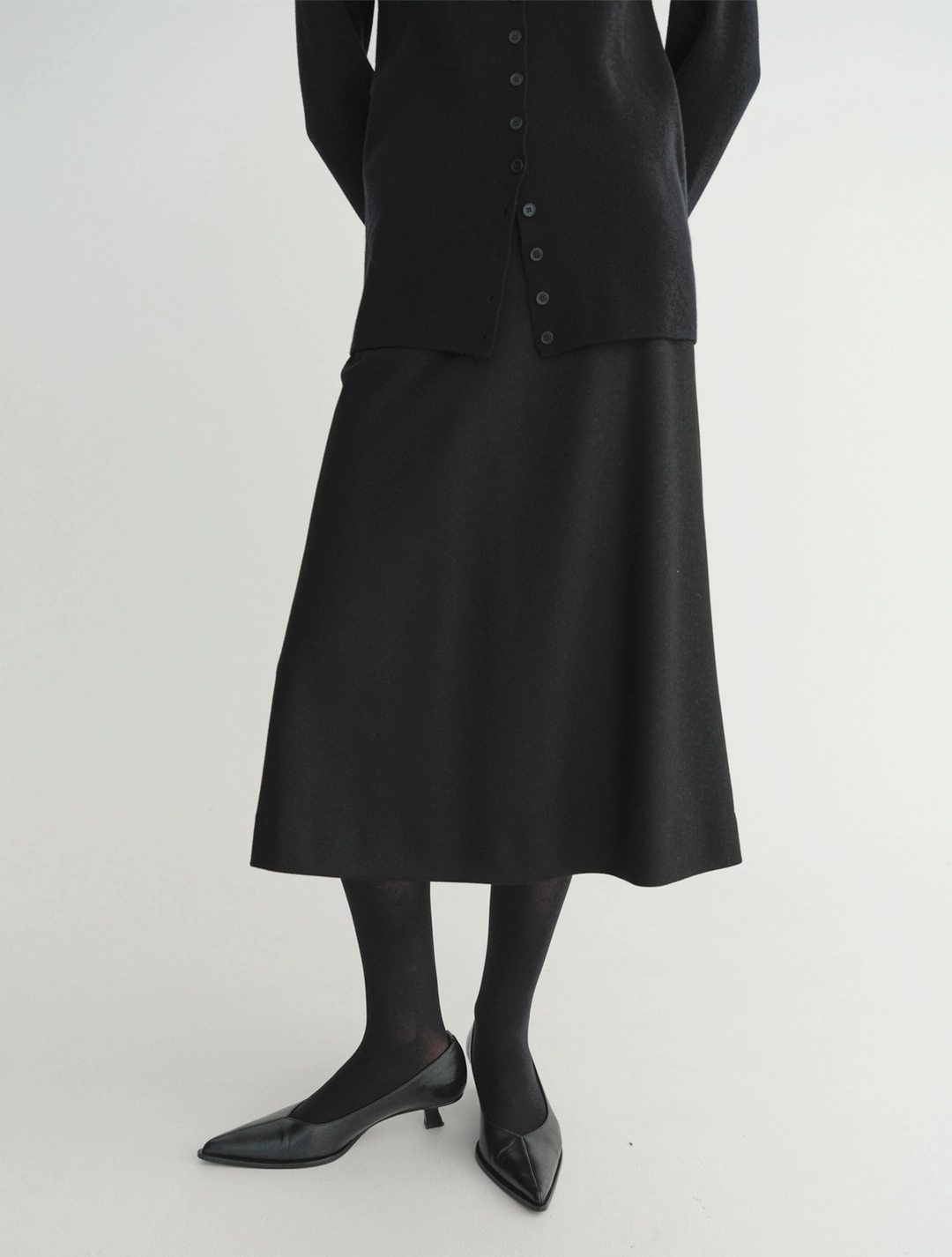 이아 Loe Wool Flare Skirt (Black) 상품 이미지 1