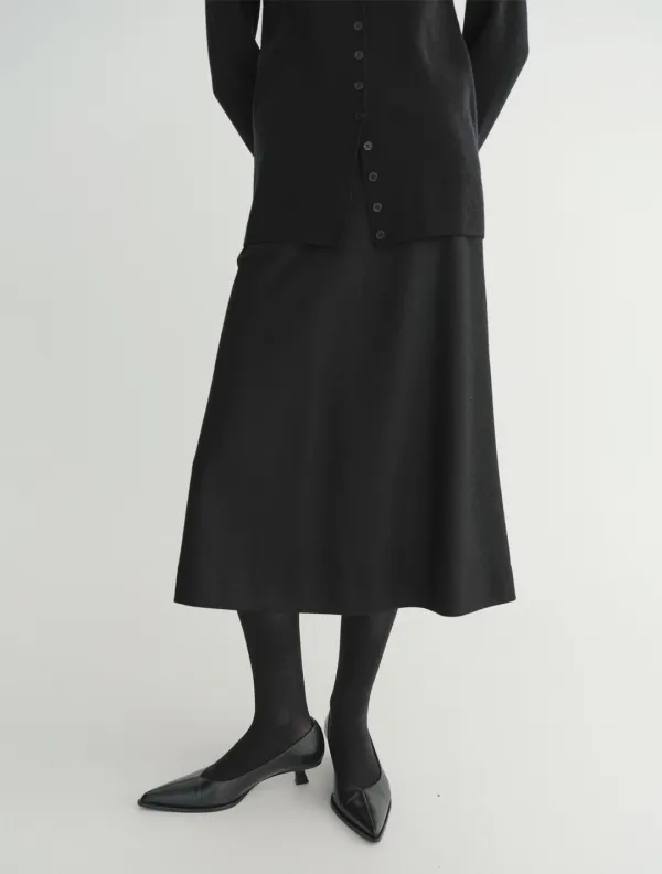 Loe Wool Flare Skirt (Black)