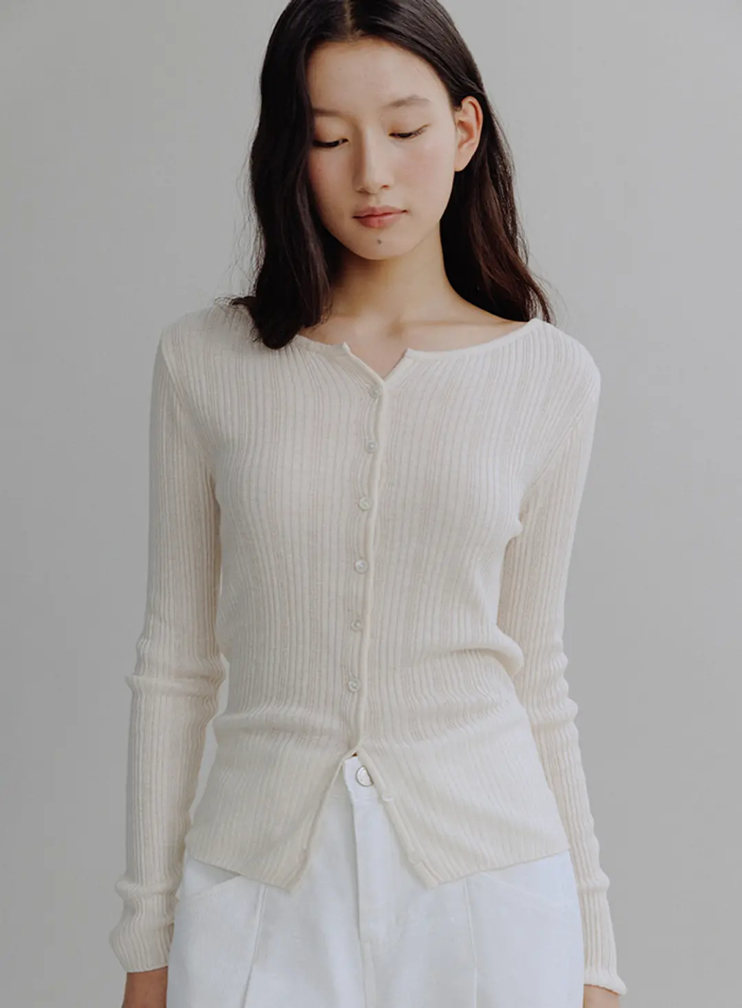 망고매니플리즈 ROZ SLIM CARDIGAN_CREAM 상품 이미지 2