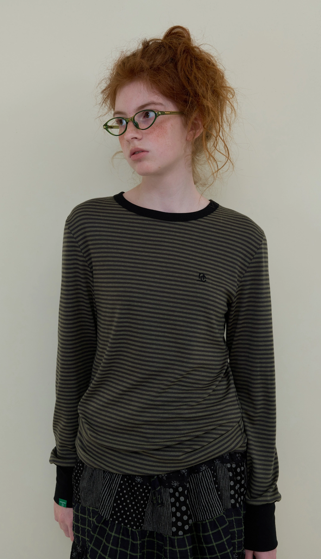 노컨텐츠 226. Fine Stripe T _ Khaki 상품 이미지 2