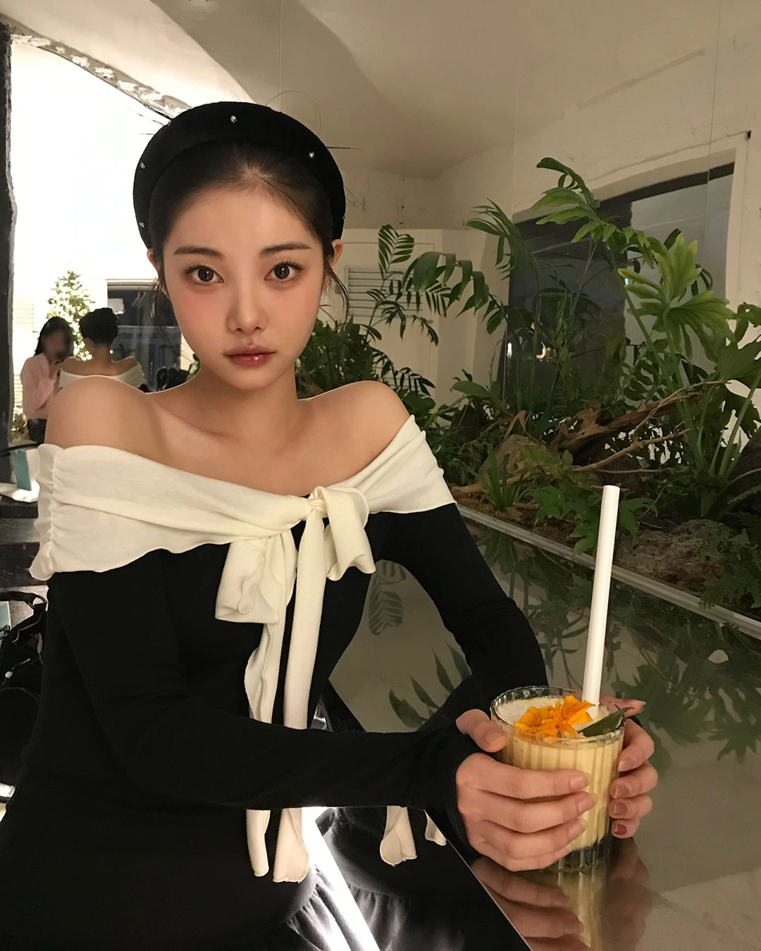 낫유어로즈 @_y0u_everBlair top (Black)Lili skirt (Black) 상품 이미지 1
