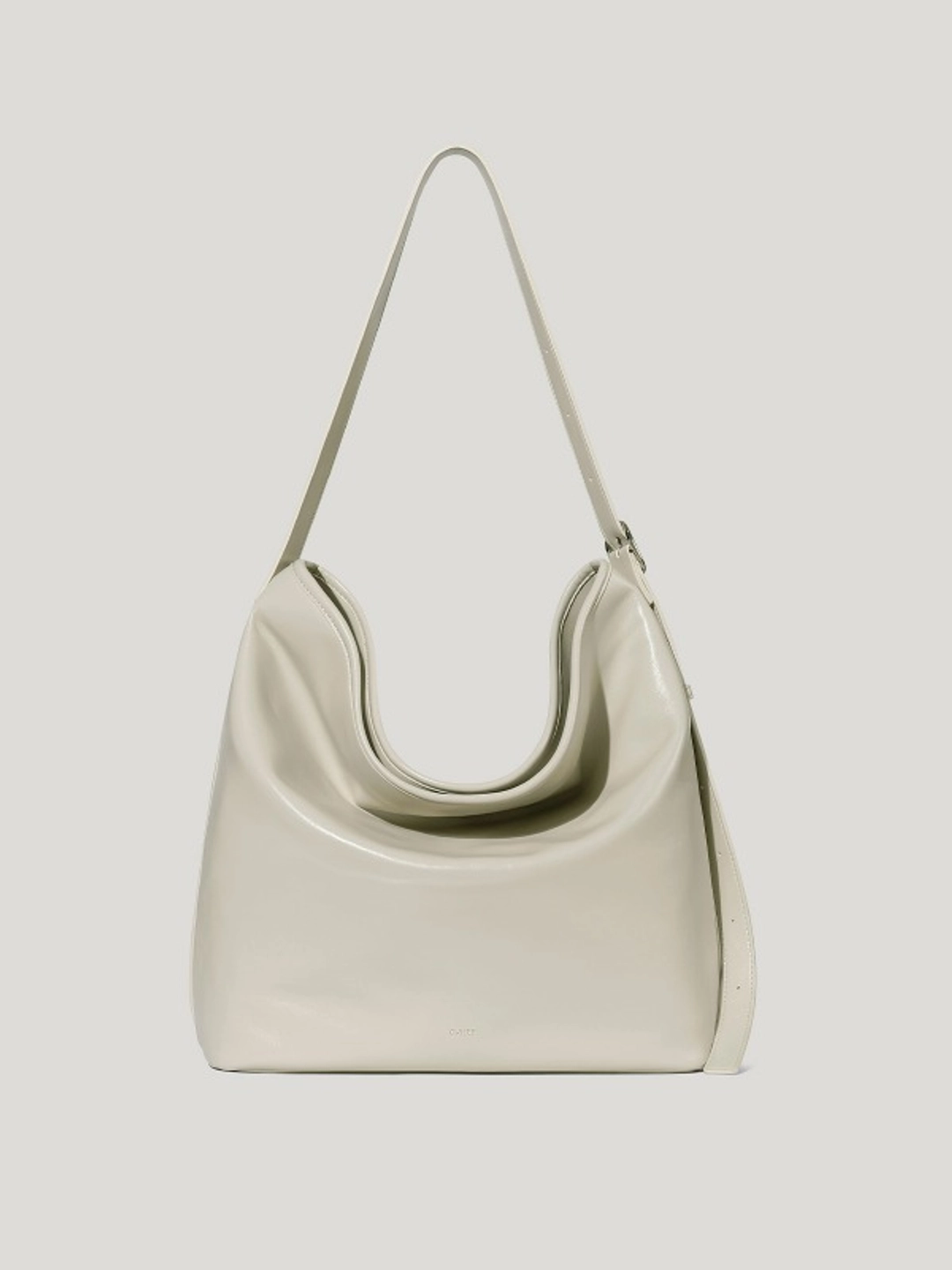 오브히 포에 버킷백 Poe Bucket Bag_Light Beige 상품 이미지 1