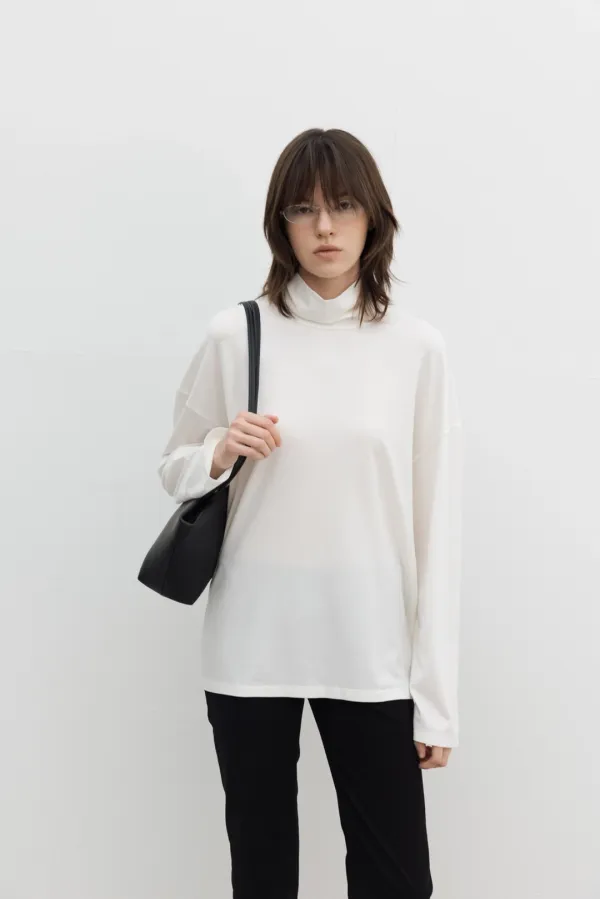 Classic Turtleneck T-Shirt (Ivory / Beige / Melange Gray / Dark Gray / Black)