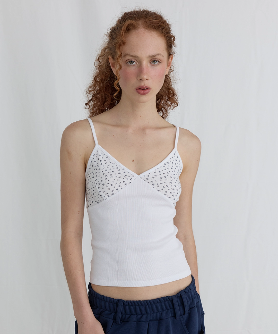오데스 BABY FLOWER SLEEVELESS - WHITE 상품 이미지 2