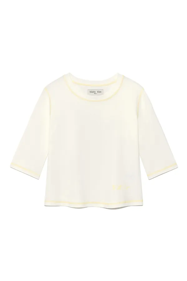 THREE QUARTER LOGO SLIM TOP IN WHITE