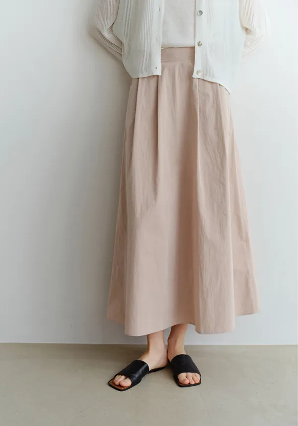 WIND PIN-TUCK FLARE SKIRT_SAND BEIGE_OE2C2MSK40SBG