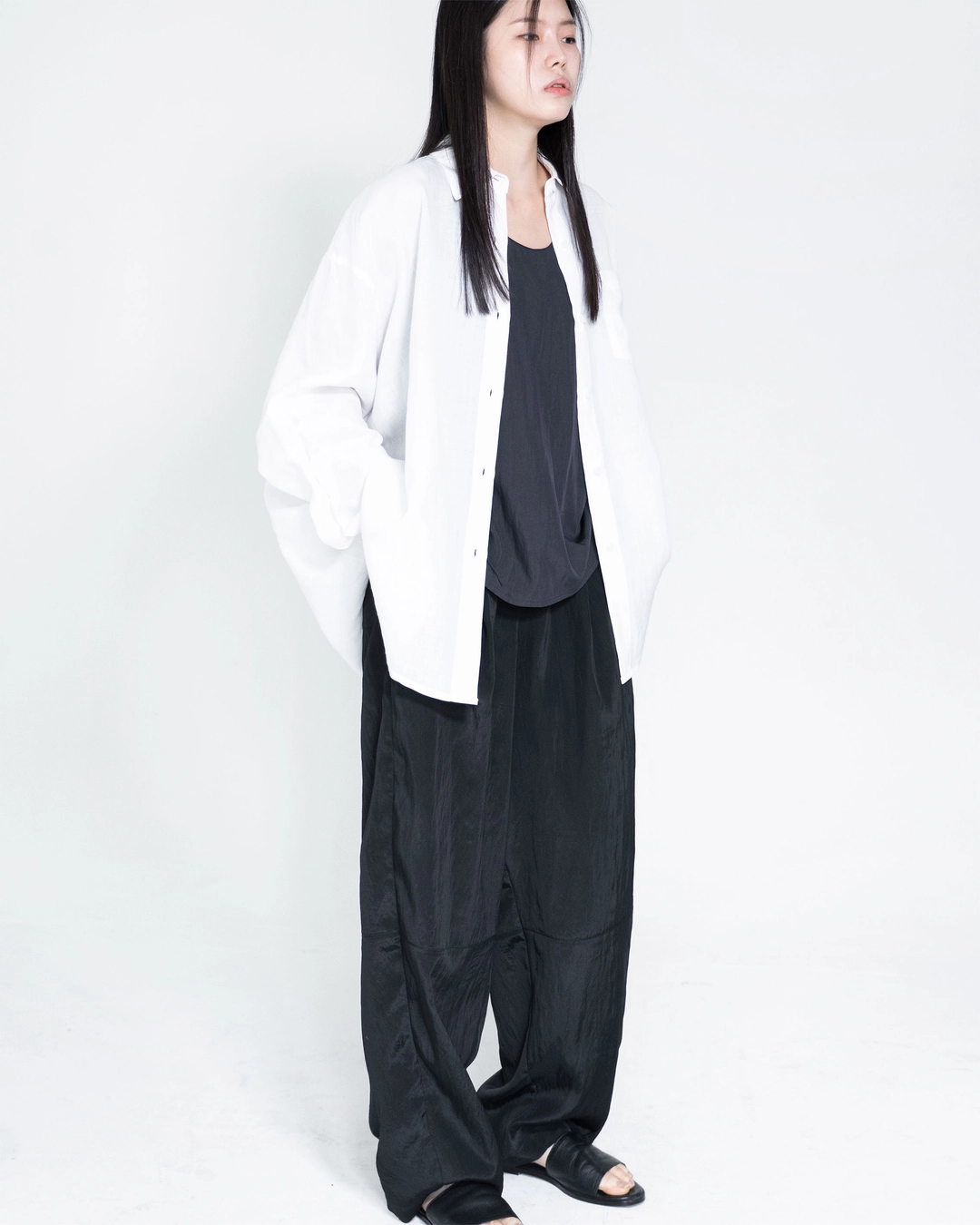 유노이아 gleam line pants (open, 단독 주문 시 선발송) 상품 이미지 1