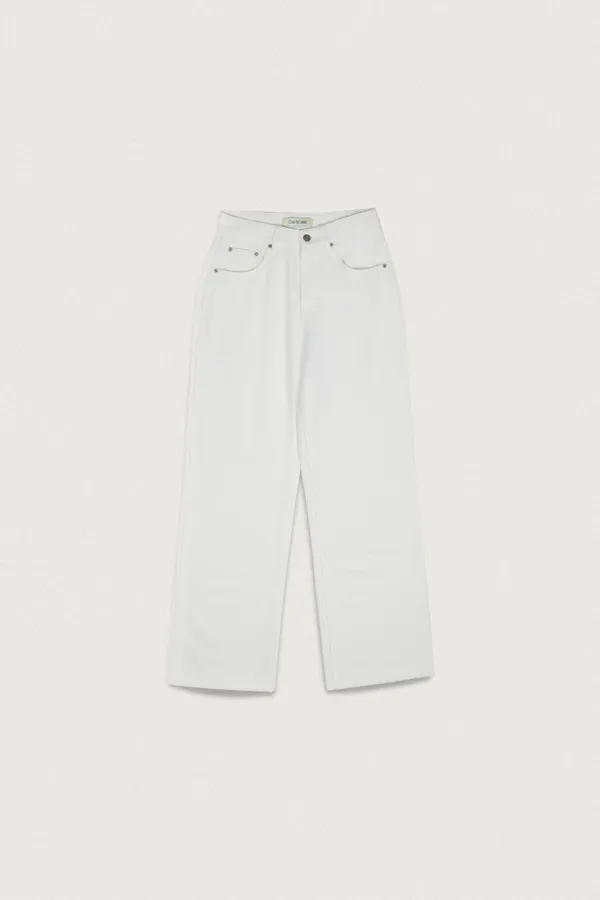 SIGNATURE  STITCH DENIM PANTS [WHITE]