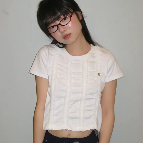 FRILL LINE PENDENT CROP SHORT T SHIRT WHITE