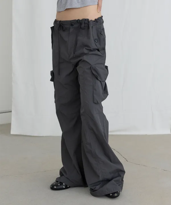 COMFY PARACHUTE CARGO PANTS - CHARCOAL