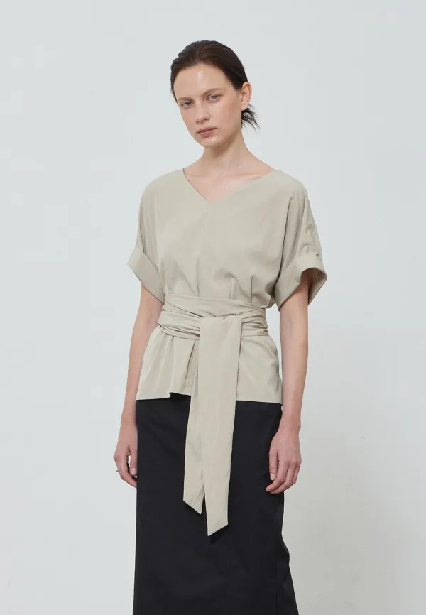 TWO-WAY STRAP BLOUSE - BROWN