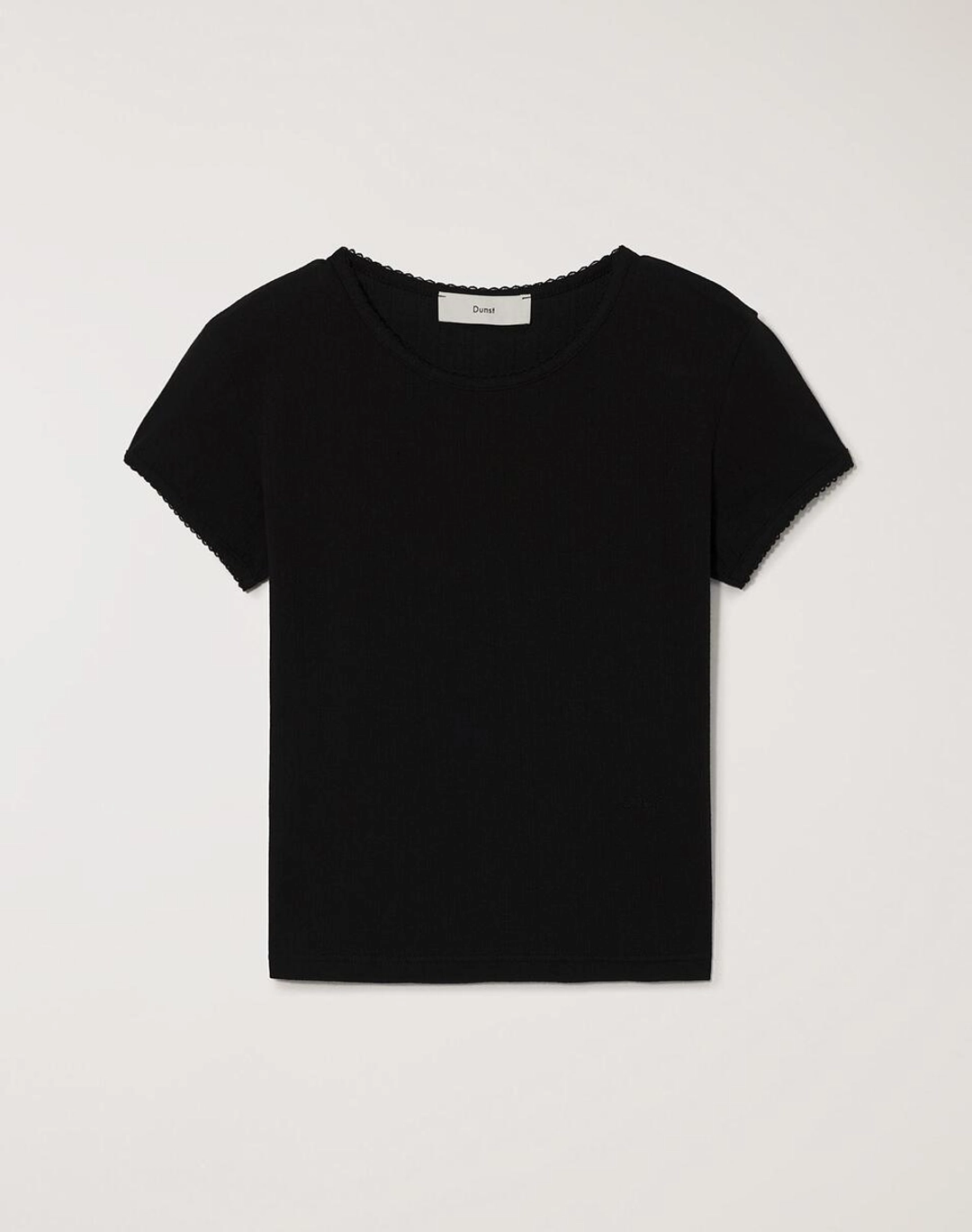 던스트 ESSENTIAL SLIM-FIT CROCHET TOP BLACK 상품 이미지 1